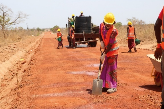 Manual road construction labour